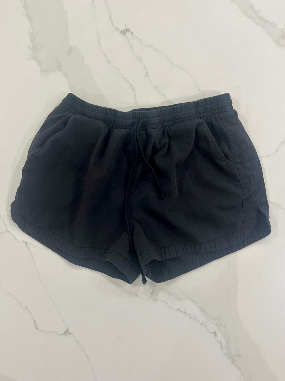 Hurley black Tic shorts large